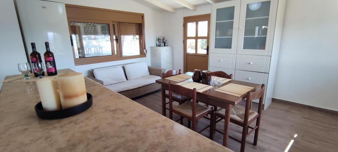 Ellie'S Stonehouse Gianapa, Porto Rafti, Greece, 190 03, Grヴィラ エクステリア 写真