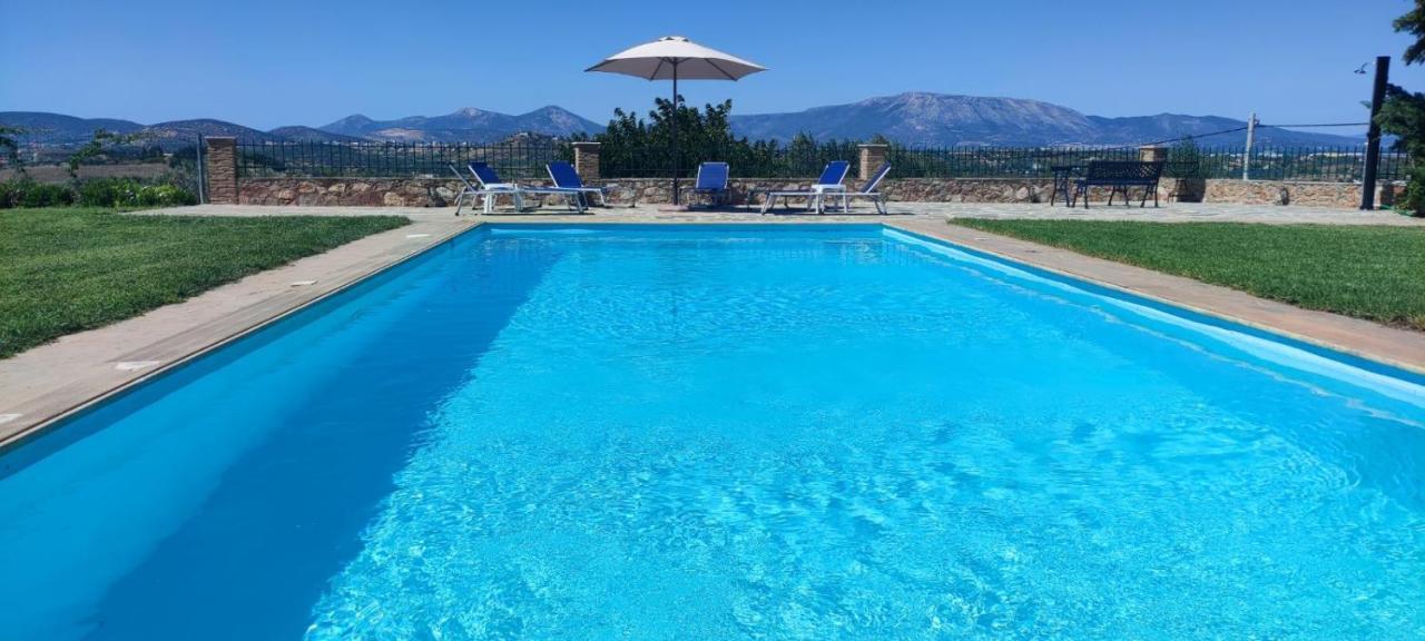 Ellie'S Stonehouse Gianapa, Porto Rafti, Greece, 190 03, Grヴィラ エクステリア 写真